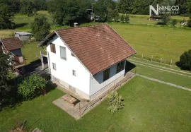 KUĆA I IMANJE - BOŠKOVIĆI - 190 m2, Laktaši, Casa