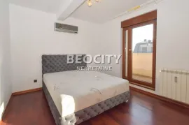 Vračar, Hram Svetog Save, , 7.0, 277m2, Vračar, Apartamento