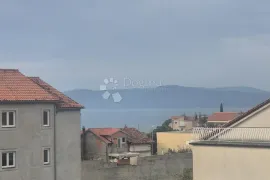 Brodarica - dvosoban namješten stan sa pogledom na more, Šibenik - Okolica, Appartamento