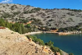 MASLENICA, GRAĐEVINSKO ZEMLJIŠTE 20M OD MORA, Senj, Terreno