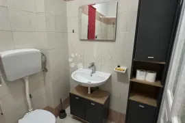 1SKL u zgradi sa novom fasadom, Rijeka, Wohnung