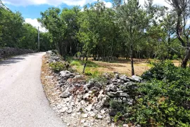 Građevinsko zemljište na lijepoj lokaciji, Marčana, Terreno