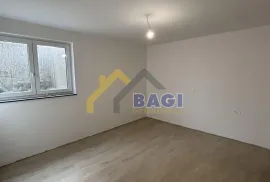 Ražanac 3-soban stan (2.red do mora) 100m2, Ražanac, Apartamento