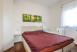 Rovinj, divan obiteljski stan na mirnoj lokaciji, Rovinj, Appartment