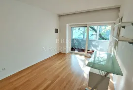 STAN, NAJAM, ZAGREB, ŠALATA, 150 m2, 4-soban, Zagreb, Wohnung