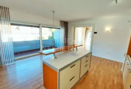 STAN, NAJAM, ZAGREB, ŠALATA, 150 m2, 4-soban, Zagreb, Wohnung