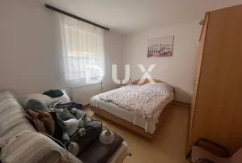 ŠIBENIK, BILICE - Kuća s 5 apartmana 100 m od mora, Šibenik - Okolica, Famiglia