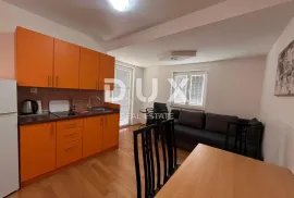 ŠIBENIK, BILICE - Kuća s 5 apartmana 100 m od mora, Šibenik - Okolica, بيت