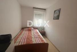 ŠIBENIK, BILICE - Kuća s 5 apartmana 100 m od mora, Šibenik - Okolica, Ev