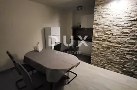 ZADAR, KOŽINO - Stan u prizemlju - 40 metara od mora!, Zadar - Okolica, Appartement