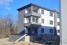 MATULJI, JUŠIĆI, JURDANI- stan 2. kat 87,74 m2 u novogradnji DB+2S s okućnicom, Matulji, Flat