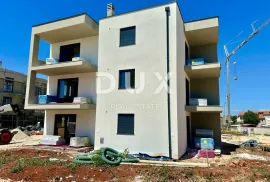 ISTRA, UMAG - Stan na mirnoj lokaciji u blizini svih sadržaja, Umag, Apartamento