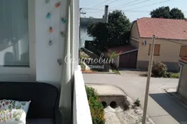 Stari Slankamen, 3.0, 61m2+terasa, I, dvostran, renoviran ID#1656, Inđija, Appartement