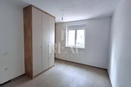 Monvidal ,prilika stan 40m2,1SS+DB !, Pula, Appartement