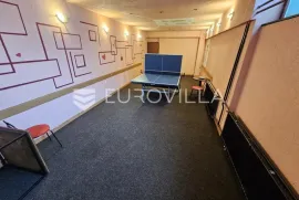 Osijek, Vatrogasno naselje, stambeno-poslovna kuća, 160 m2, Osijek, Commercial property