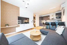 Zagreb, Savica, predivan trosoban stan, 71 m2 + GPM, PRVI NAJAM, Zagreb, Flat