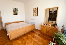 RIJEKA, Bulevard - Stan sa garsonjerom 130 m2 + vrt, Rijeka, Daire