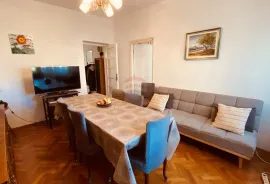 RIJEKA, Bulevard - Stan sa garsonjerom 130 m2 + vrt, Rijeka, Daire