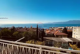 RIJEKA, Bulevard - Stan sa garsonjerom 130 m2 + vrt, Rijeka, Daire