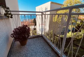 RIJEKA, Bulevard - Stan sa garsonjerom 130 m2 + vrt, Rijeka, Daire