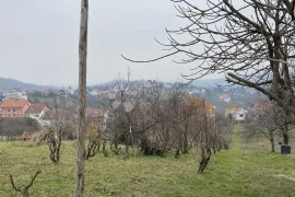 Građevinsko zemljište u Mikulićima, Zagreb, أرض