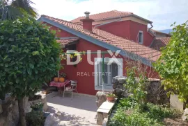 OPATIJA, MATULJI, JURDANI - kuća s garažom i 863 m2 okućnice!!! PRILIKA!!!, Matulji, House