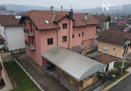 KUĆA - TRN - 525 m2 (Opština Laktaši), Laktaši, Haus