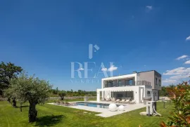 Svetvinčenat luksuzna vila 310m2 sa bazenom !, Svetvinčenat, Maison