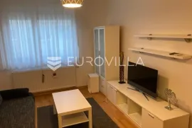 Zagreb, Lanište, odličan dvosoban stan + GPM NKP 48 m2, Zagreb, Appartamento