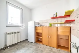 Zagreb, Sesvete, 2 atraktivne kuće 458 m2, Zagreb, Maison