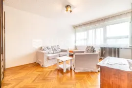 Zagreb, Savica, dvosoban stan za adaptaciju NKP 38 m2, Zagreb, Daire