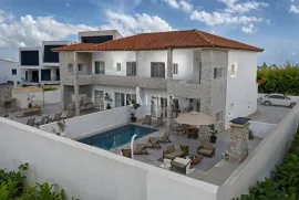 Malinska, otok Krk - luksuzni dvoetažni apartman 165m2, Malinska-Dubašnica, Daire