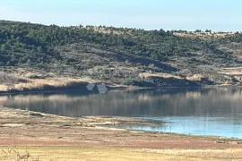 Građevinsko zemljište u Rtini– TOP lokacija - struja, voda, mobilna kućica, 600m od mora!, Ražanac, Arazi