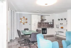 Rovinj, predivan stan s balkonom, Rovinj, Appartment