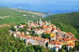 ISTRA, LABIN - Stan u prizemlju s pogledom na more, Labin, Stan