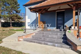 Barajevo, Guncati, Hajduk Veljkova, 4.0, 120m2, Barajevo, House