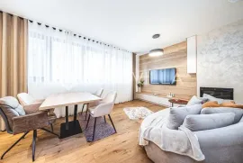 Zagreb, Šalata, predivan trosoban stan 65 m2, Zagreb, Appartamento