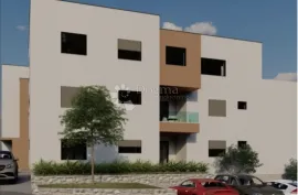 Žaborić - atraktivan trosoban stan 150 m od mora, Šibenik - Okolica, Appartement