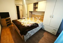 RIJEKA, ŠKURINJE - 3SKL, 73 m2, uredan, pogled!, Rijeka, Διαμέρισμα