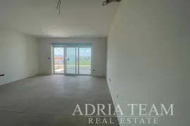 LUKSUZNI APARTMANI U STAMBENOJ ZGRADI, 70M OD MORA - PRIVLAKA - ZADAR, Privlaka, Apartamento