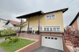 Velika Gorica - moderna obiteljska kuća 308m2, Velika Gorica, بيت