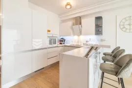 Zagreb, Maksimir, luksuzan četverosoban stan/kuća za najam 121 m2, Zagreb, Apartamento