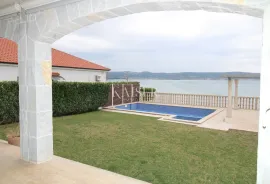 Zadar,Sv.Petar- mediterasnka raskošna vila prvi red do mora, Sveti Filip I Jakov, Casa