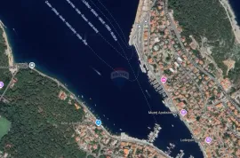 MALI LOŠINJ-poslovni prostor u prizemlju na prodaju, Mali Lošinj, العقارات التجارية