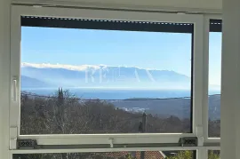 Bribir - vila s bazenom i velikom okućnicom, Vinodolska Općina, Дом