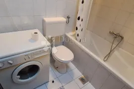 Trešnjevka Centar, Slavetićka, 2-s, 50m2, Udoban, svijetao, balkon, Zagreb, Appartement