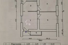 DVOSOBAN STAN ZA RENOVACIJU, Pula, Stan