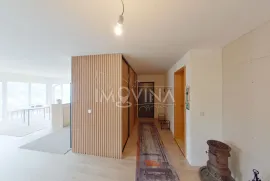 Kuća na dvije etaže 187m2, Hotonj, Vogošća, Casa