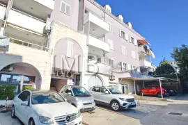 Južno orijentiran stan cca 80m2 | Mogućnost uređenja dodatne spavaće sobe | Centralna lokacija | Dubrovnik, Dubrovnik, Wohnung