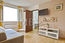 Kompletno renoviran stan cca 68 m2 | Podijeljen u 2 jedinice | Izvrsna lokacija! | Dubrovnik, Lapad, Dubrovnik, Διαμέρισμα